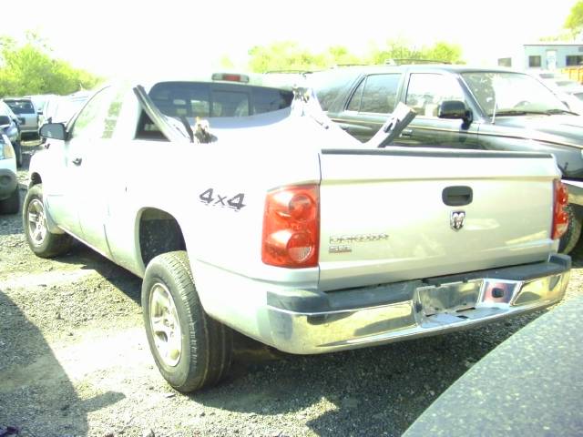 Dodge Dakota 2006 photo 1