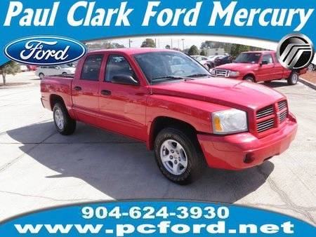 Dodge Dakota SLT Pickup