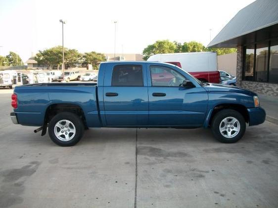 Dodge Dakota LS ES Pickup Truck