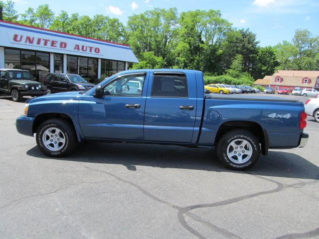 Dodge Dakota Collection Rogue Pickup Truck