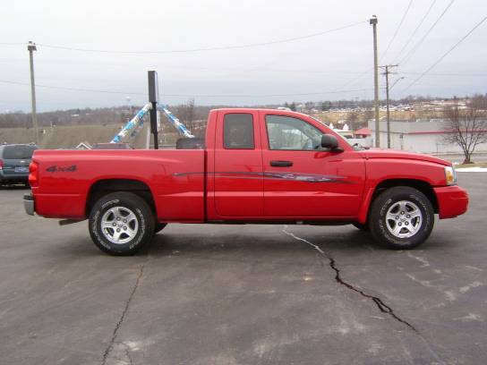 Dodge Dakota 2006 photo 2