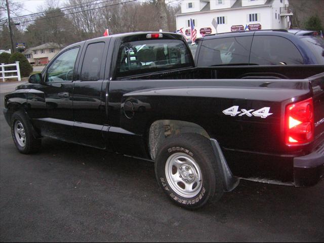 Dodge Dakota 2006 photo 2