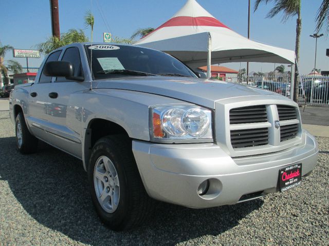 Dodge Dakota 2006 photo 2