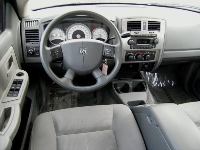 Dodge Dakota 2006 photo 1