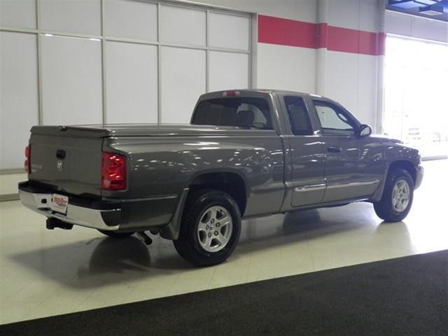 Dodge Dakota 2007 photo 2