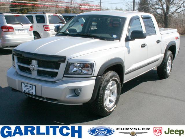 Dodge Dakota GLE Leather Package Pickup