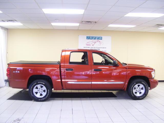 Dodge Dakota GLE Leather Package Pickup