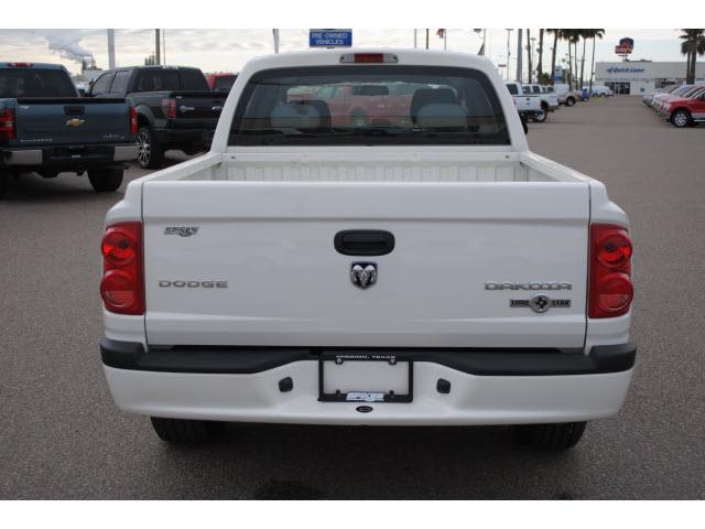 Dodge Dakota 2009 photo 3