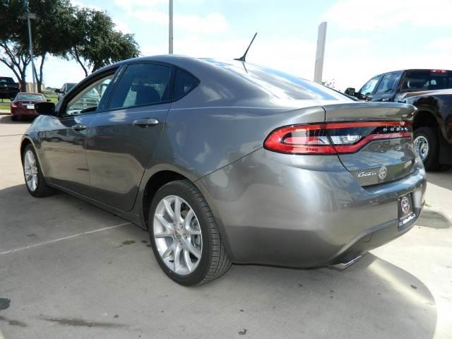 Dodge Dart 2013 photo 1