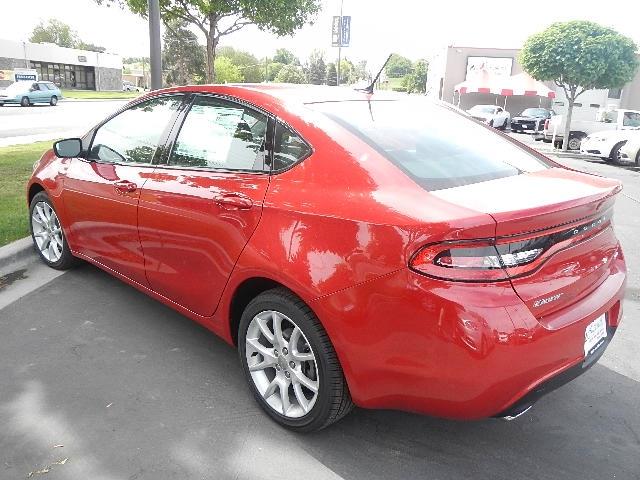 Dodge Dart 2013 photo 2