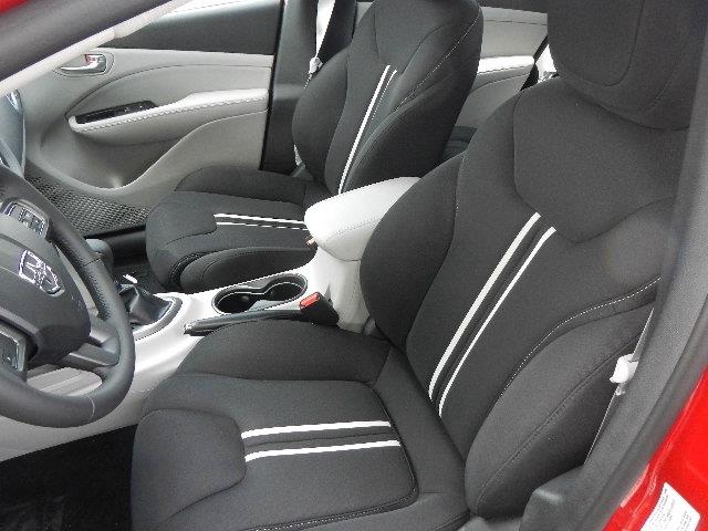 Dodge Dart 2013 photo 5