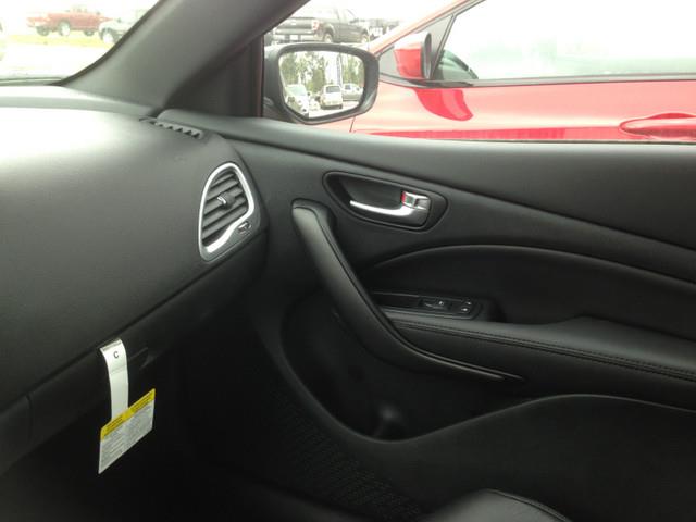 Dodge Dart 2013 photo 1