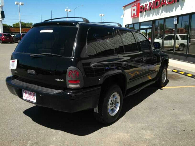 Dodge Durango Sport - LIKE NEW Loaded SUV