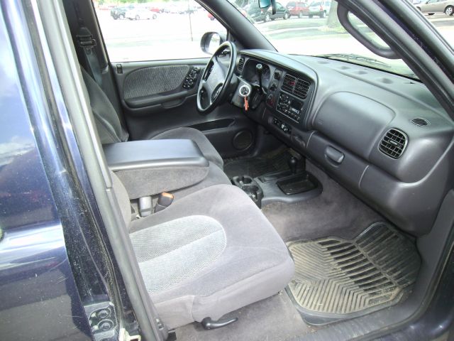 Dodge Durango 1999 photo 8