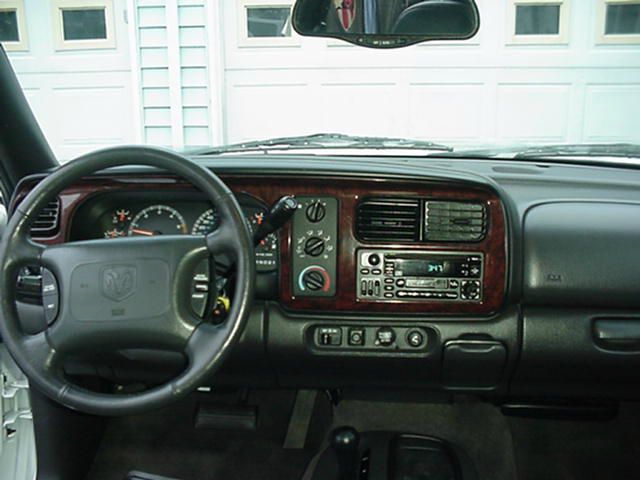 Dodge Durango 2000 photo 1