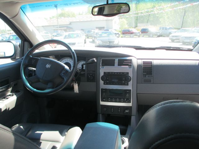 Dodge Durango 2004 photo 38