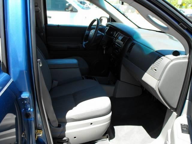 Dodge Durango 2004 photo 9