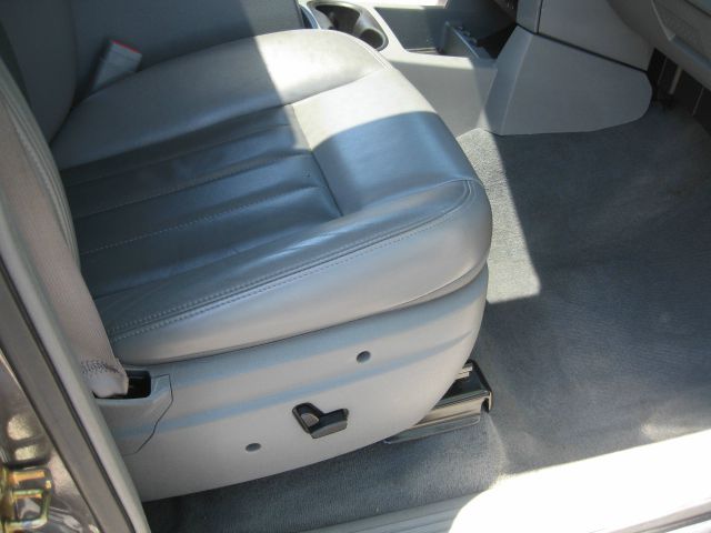 Dodge Durango 2004 photo 8