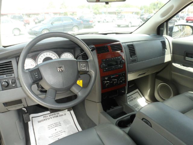 Dodge Durango 2004 photo 17