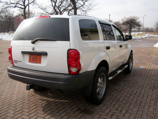 Dodge Durango 2004 photo 2