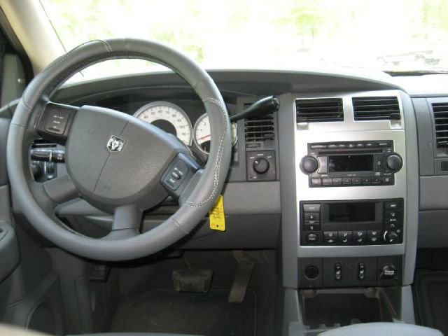 Dodge Durango 2004 photo 6