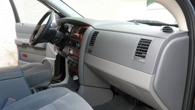 Dodge Durango 2004 photo 13