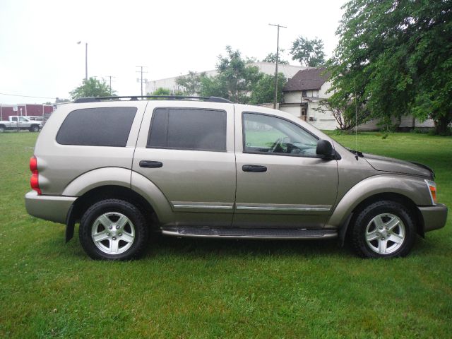 Dodge Durango Super SUV