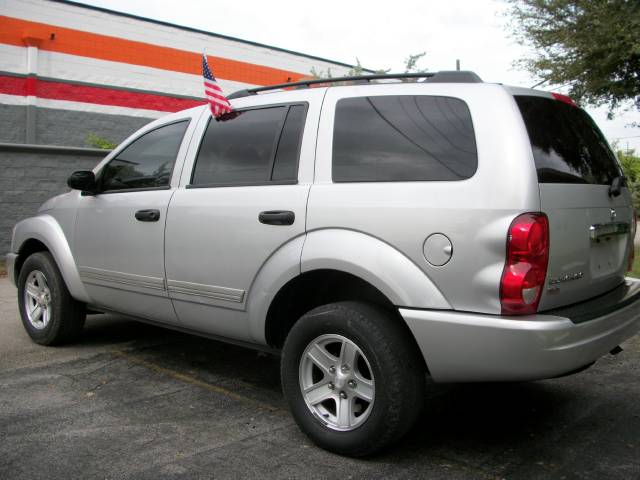 Dodge Durango 2004 photo 2