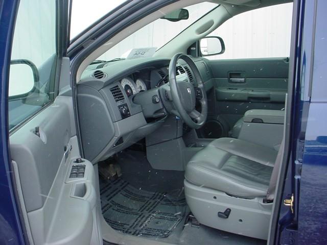 Dodge Durango 2004 photo 1