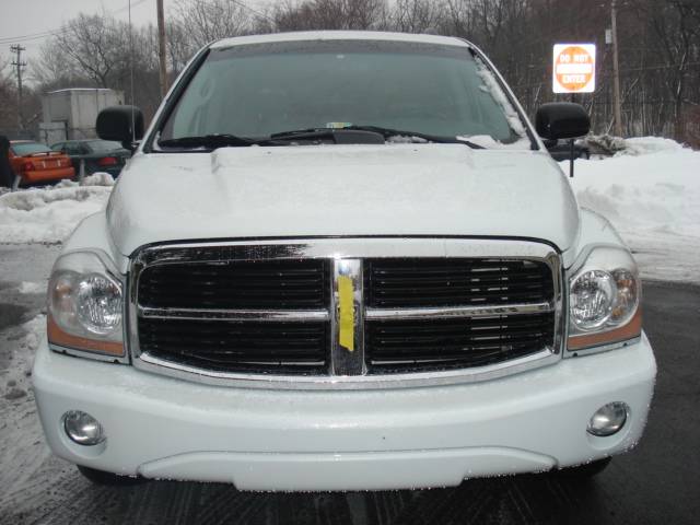 Dodge Durango 2004 photo 2