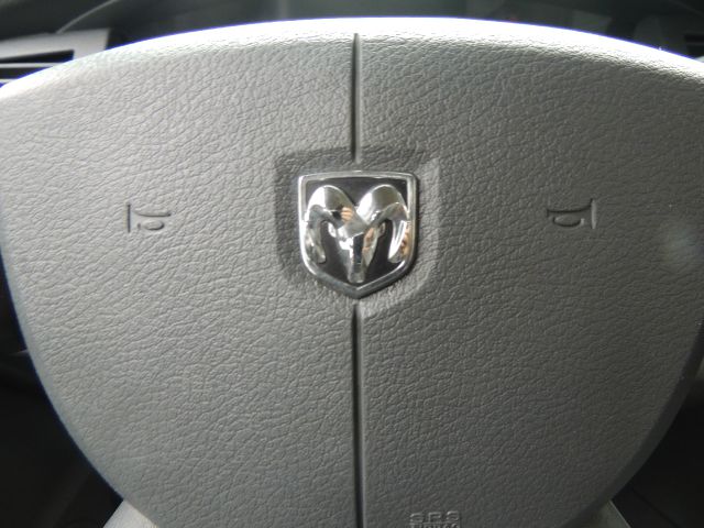 Dodge Durango 2005 photo 2