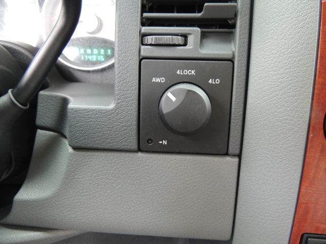 Dodge Durango 2005 photo 35