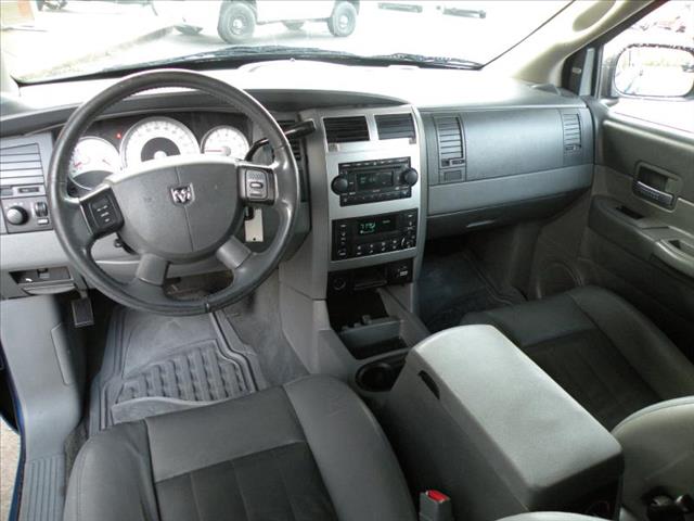 Dodge Durango 2005 photo 11