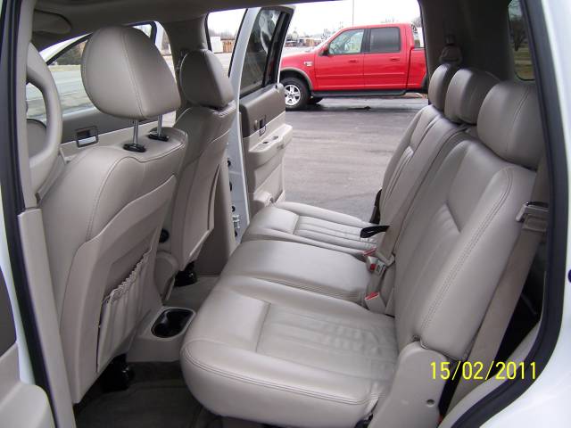 Dodge Durango 2005 photo 2