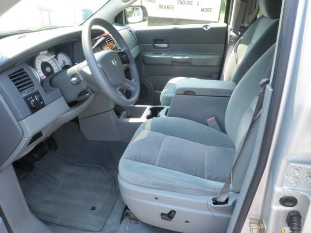 Dodge Durango 2005 photo 2