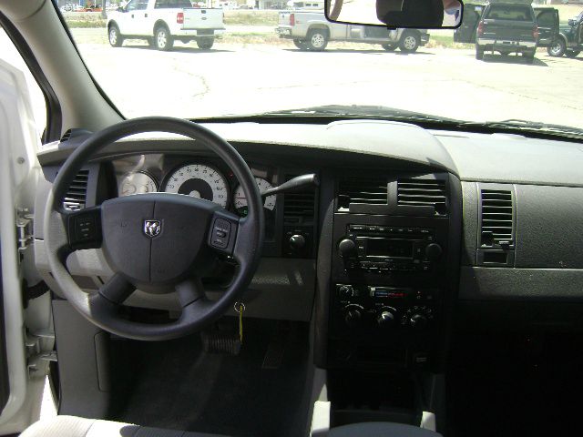 Dodge Durango 2006 photo 1