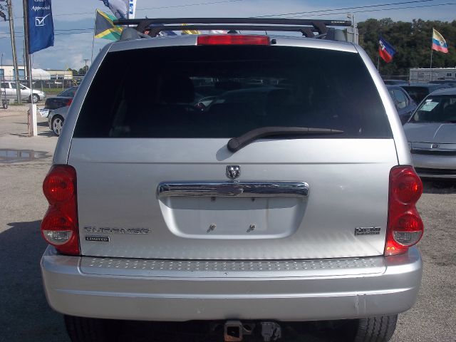 Dodge Durango Super SUV