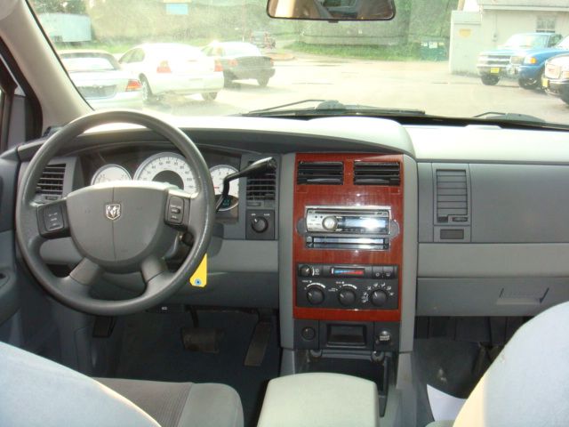 Dodge Durango 2006 photo 9