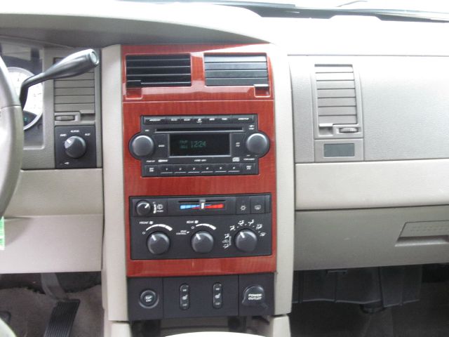 Dodge Durango 2006 photo 10