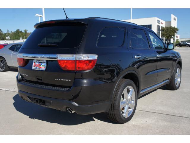 Dodge Durango 2012 photo 2