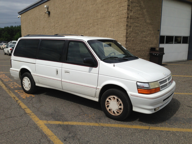 Dodge Grand Caravan 1992 photo 4