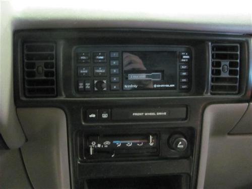 Dodge Grand Caravan 1992 photo 1