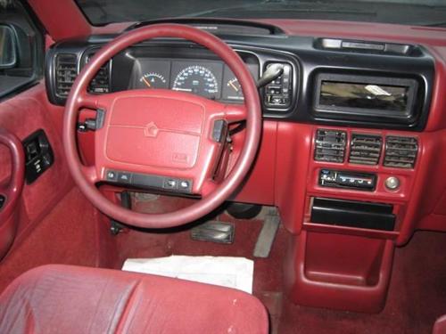 Dodge Grand Caravan 1994 photo 3