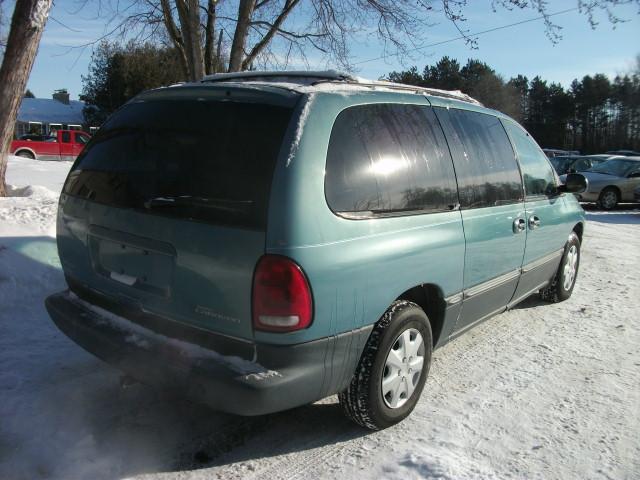 Dodge Grand Caravan 1996 photo 4