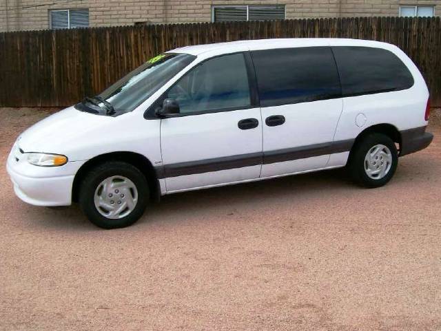 Dodge Grand Caravan 1996 photo 1