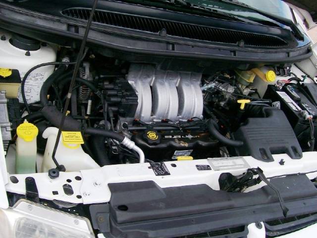 Dodge Grand Caravan 1996 photo 5