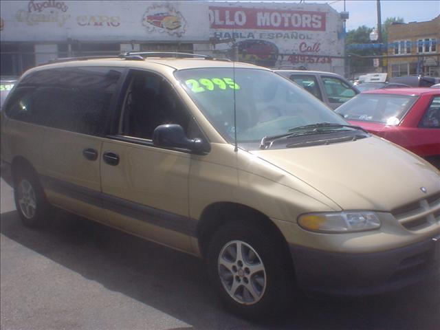 Dodge Grand Caravan 1996 photo 3