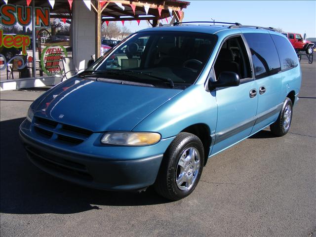 Dodge Grand Caravan 1996 photo 1