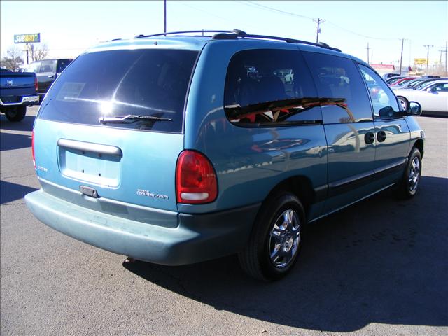 Dodge Grand Caravan 1996 photo 3