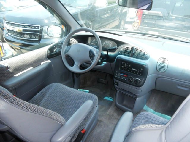 Dodge Grand Caravan 1997 photo 7